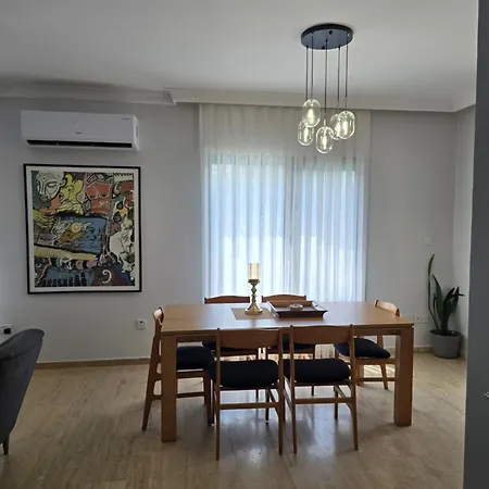 Villa Kyrenia 别墅 *