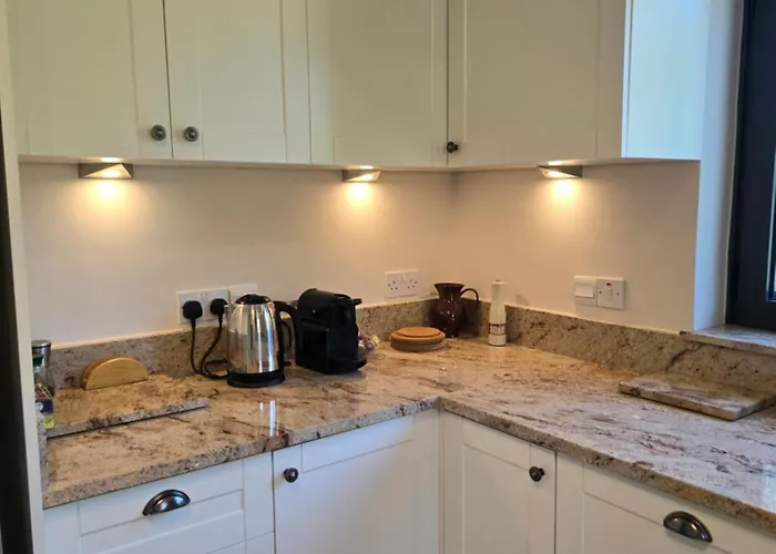 Villa Kyrenia Villa *