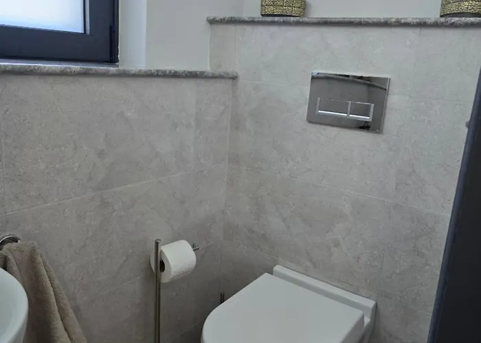 Villa Kyrenia Villa *